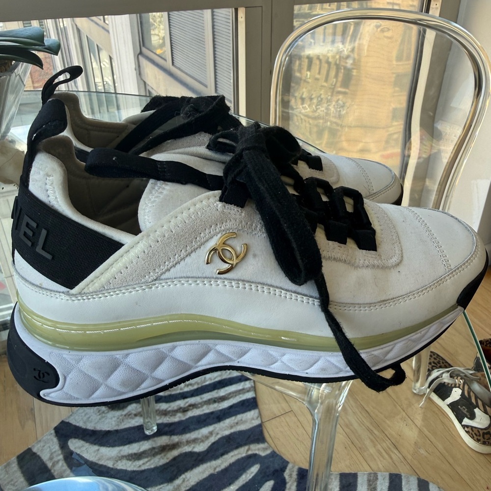 CHANEL White and Black Quilted Platform Sneakers with Gold CC